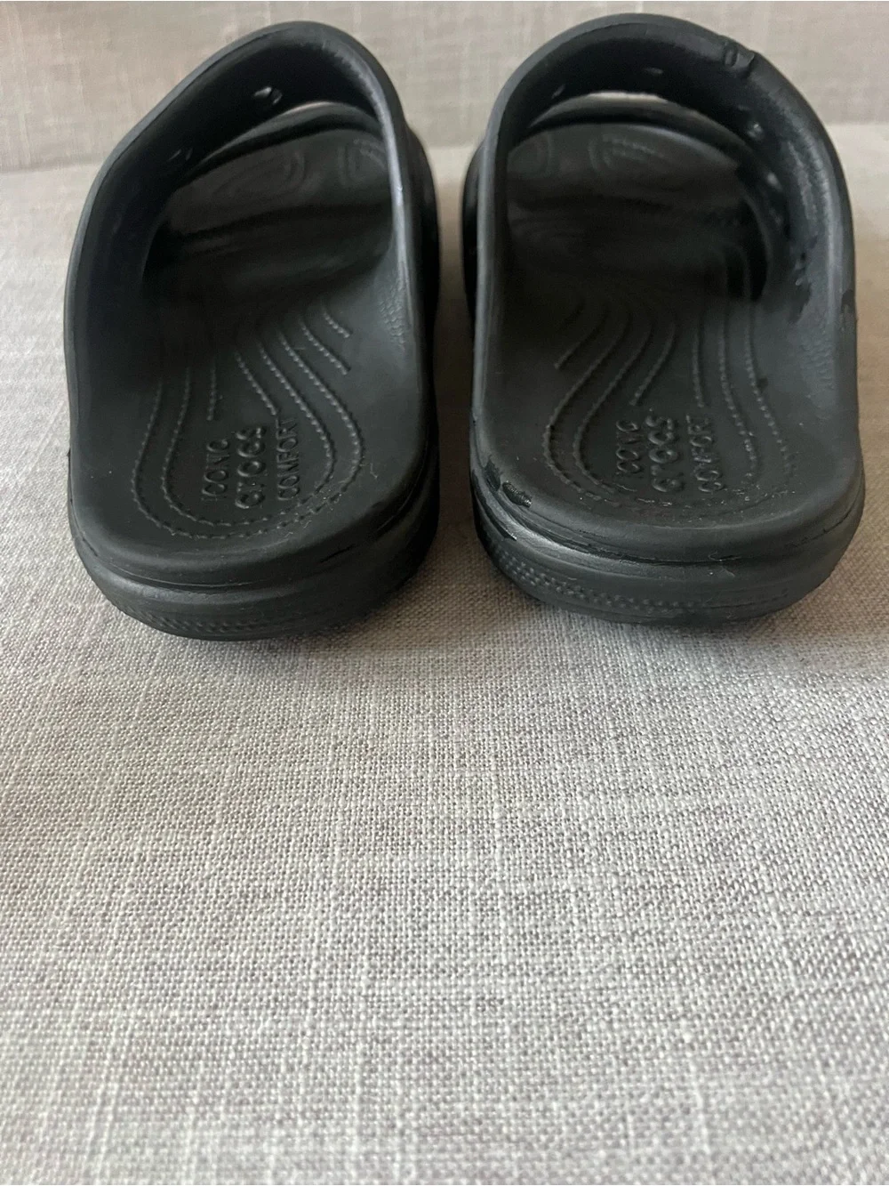 CROCS Black unisex double strap casual outdoor slide Sandals, Men 8, women 10